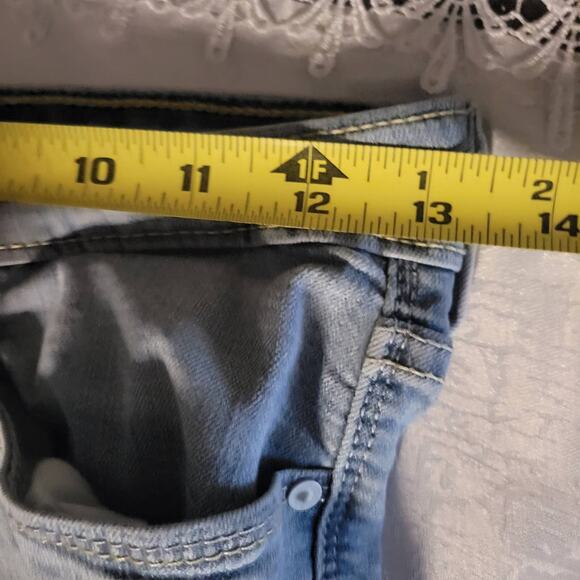 Denizen by Levi's Women's Jeans Jegging W26 Light Wash Inseam 28 Super Condition - Picture 9 of 11